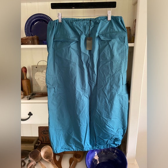 Hunter & Brown - Picture 2 of 4